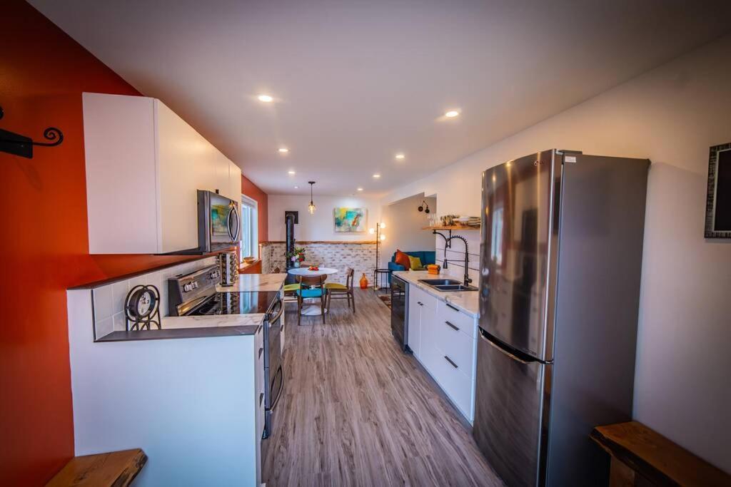 Earth Studios Gallerysuite Nelson Luaran gambar